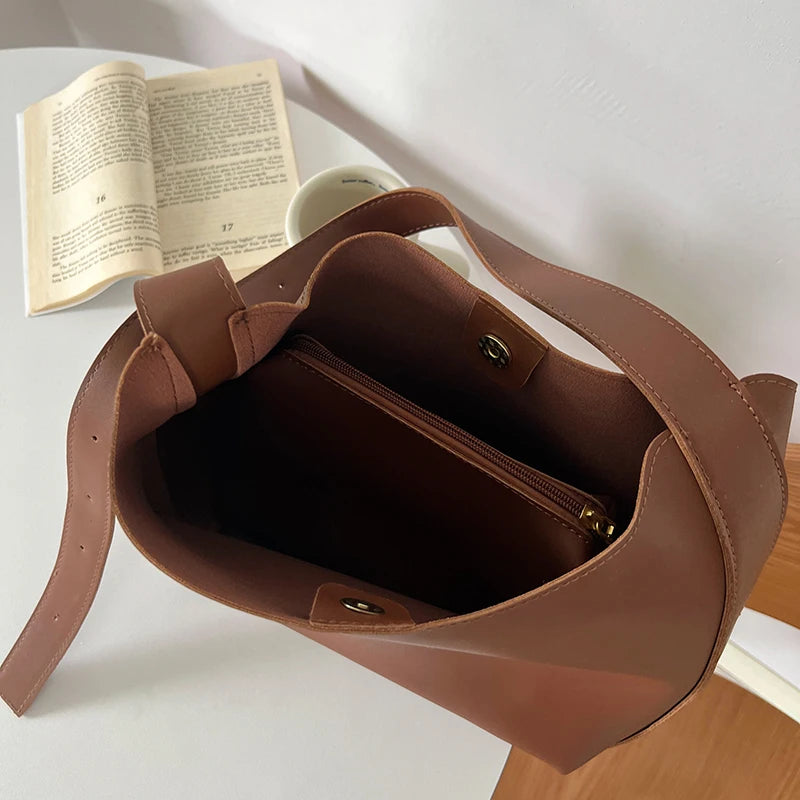 Chic Minimalist PU Leather Crossbody Bag for Women - Versatile All-Match Shoulder Handbag for Work