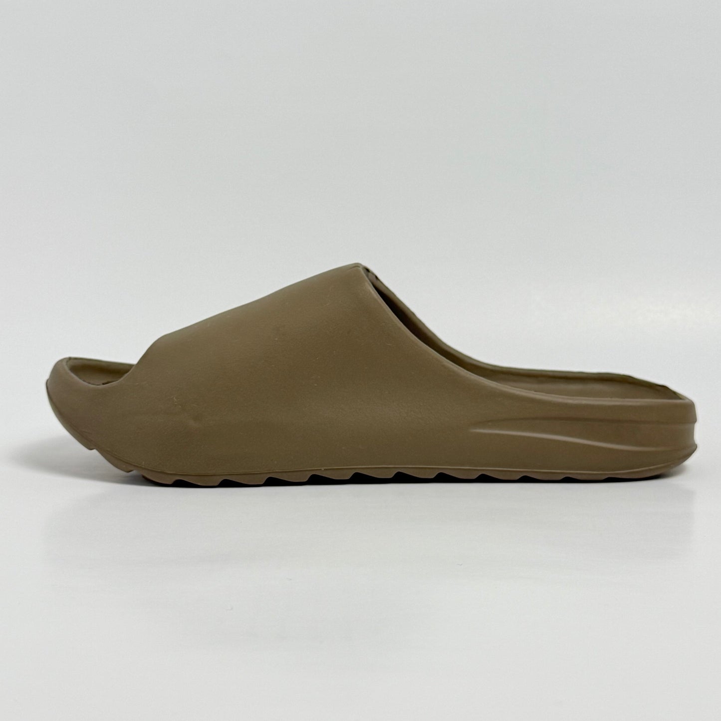 Ultra-Lightweight Women's Comfort Slide Sandals - Soft Cushioned, Waterproof Quick-Dry Slippers for Indoor & Outdoor Use with Anti-Slip Sole