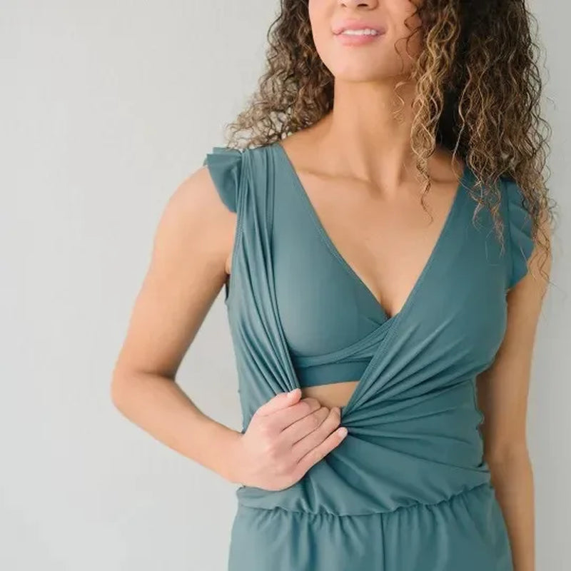 Chic One-Piece Women's Swimsuit with Built-In Bra - Stylish Printed Design for the Perfect Spring Look