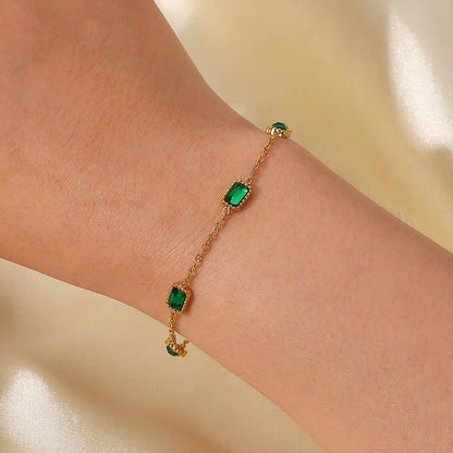 Elegant 14K Gold Charm in Durable Stainless Steel