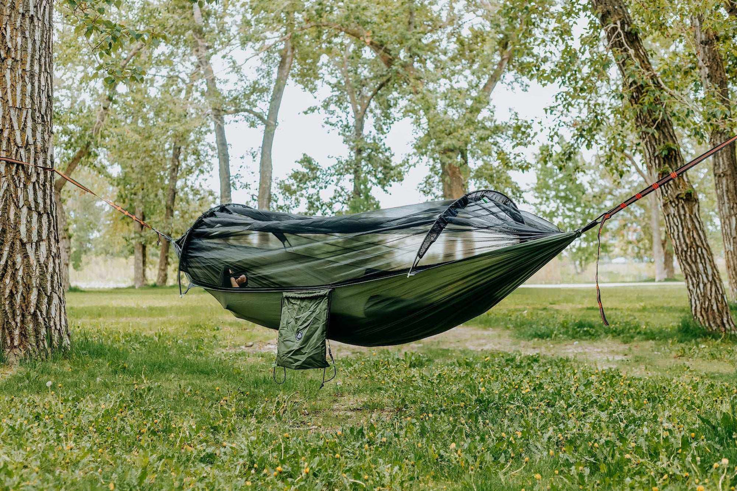 Ultimate Portable Camping Hammock with Built-in Mosquito Net for Bug-Free Relaxation